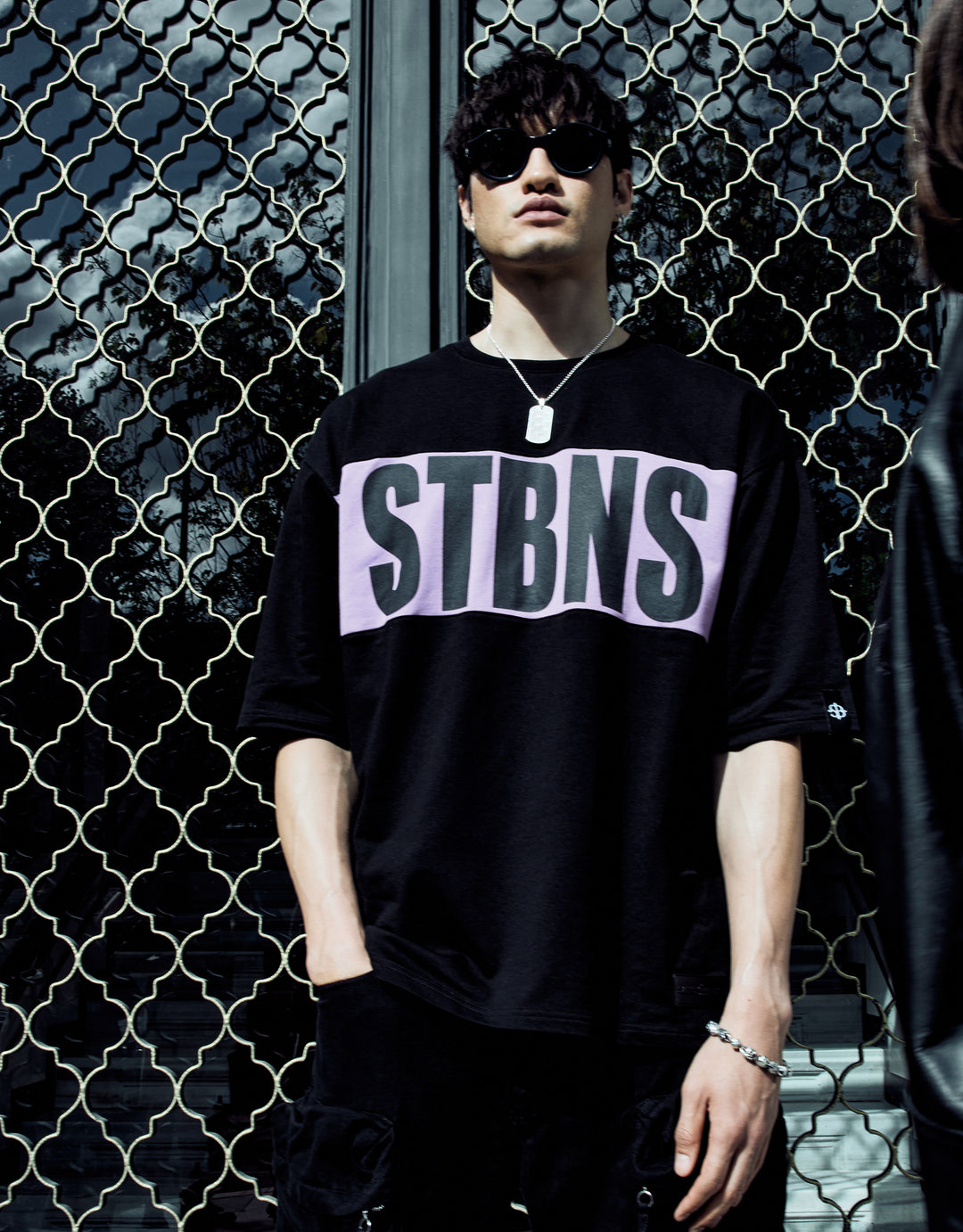 STBNS T-shirt in Black & Lavender