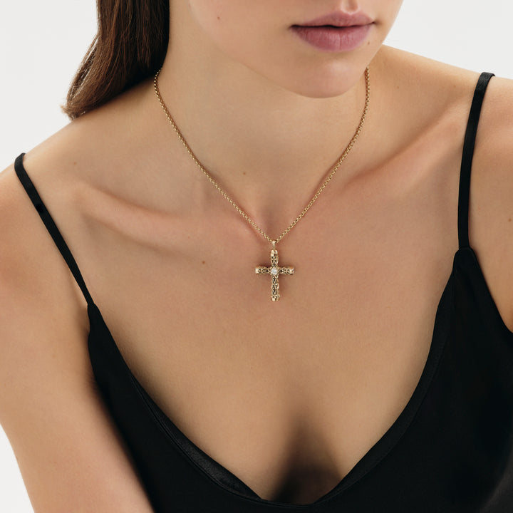 Leger Cross Pendant 30 mm in 14k Gold with Diamonds