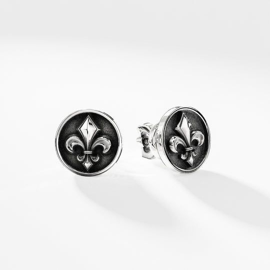 Noble Lily Stud Earring in Sterling Silver