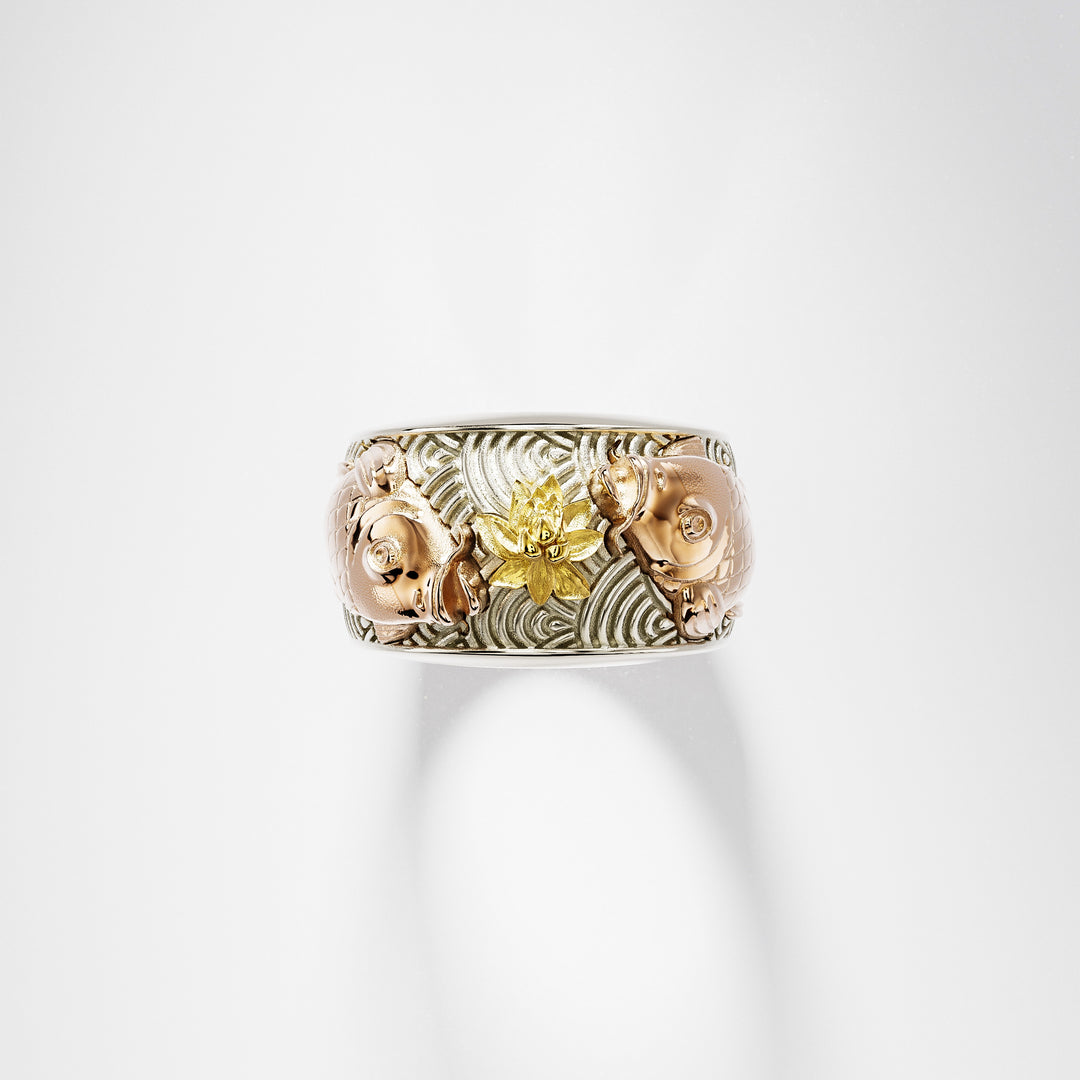 Koi Ring in 18k Gold