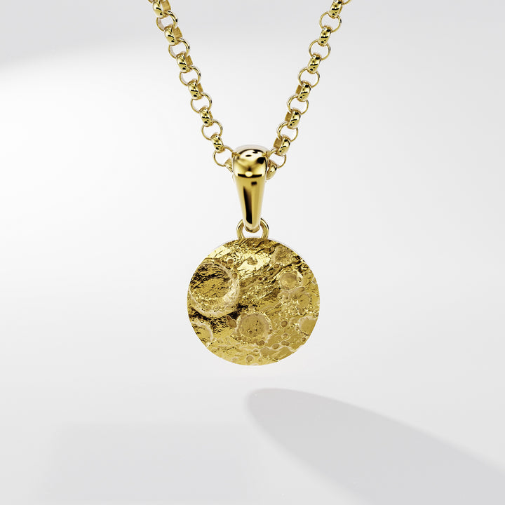 Moonshine Pendant in 18k Yellow Gold