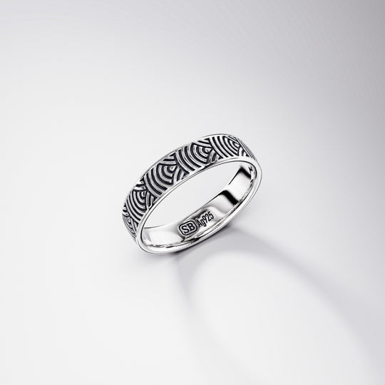 Kanagawa Lite Band Ring in Sterling Silver